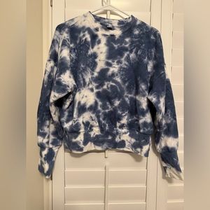 Old Navy Tye Dye CREWNECK